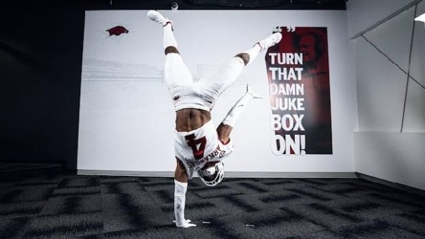 Hogs defensive back commit Tevis Metcalf